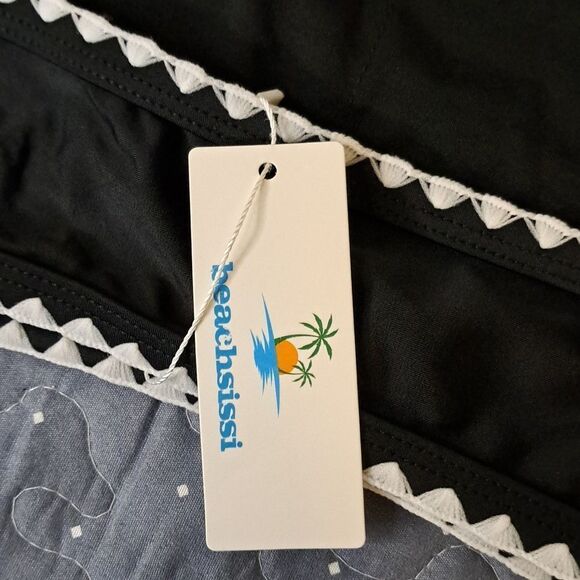 Beachsissi swim top size large - NWT - Picture 3 of 4